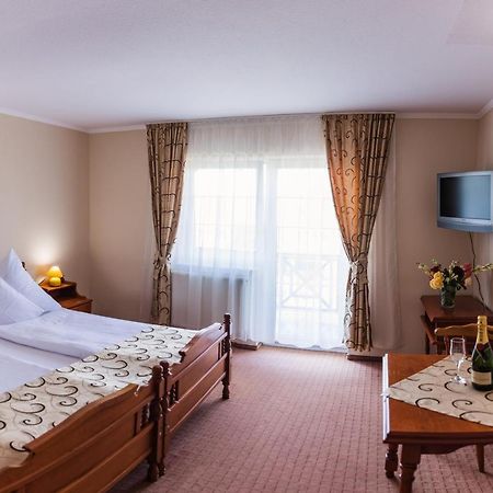 Hotel Europa Kokeltal Albesti (Mures) Exterior foto